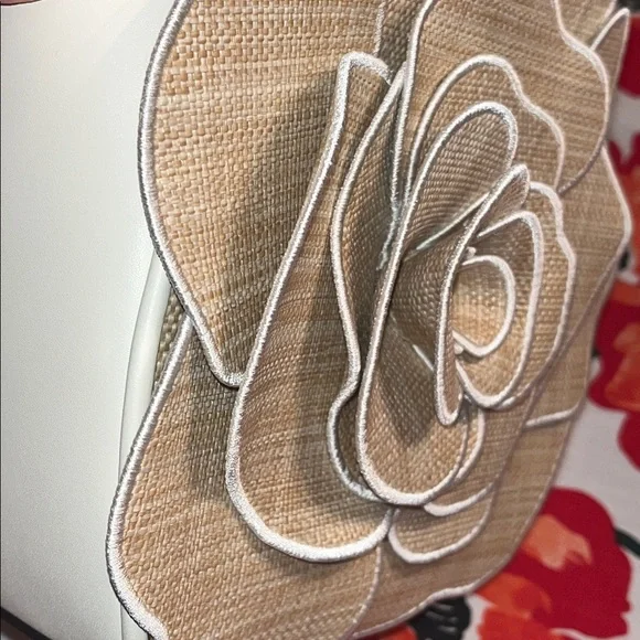 kate spade NWT! $449 MSRP Flora Rose Straw Crossbody Bag - Picture 12 of 17